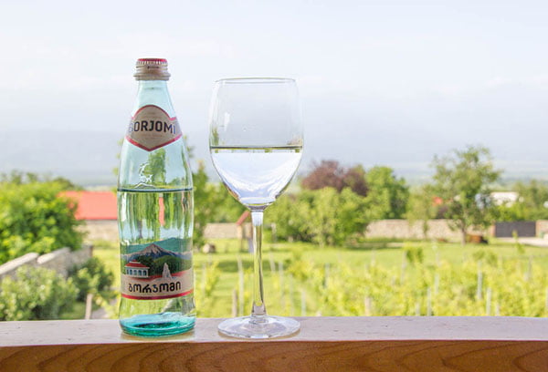 Бокал боржоми