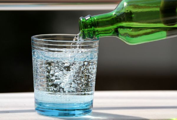 Газированная минеральная вода