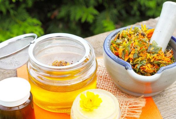 Маска с календулой