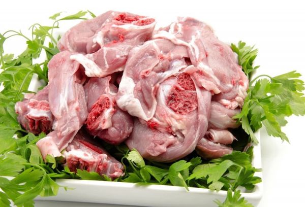 Свежее козье мясо