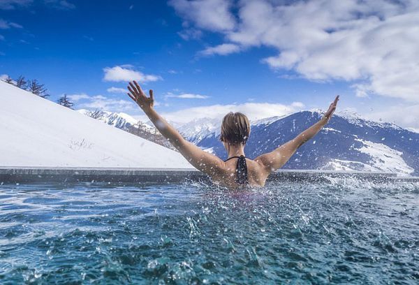 Купание в воде