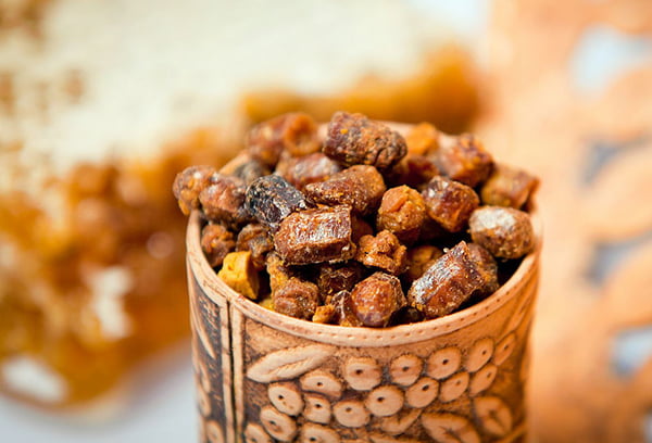 Туесок с пчелиной пергой