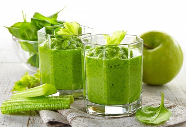 Смузи из сельдерея и яблока