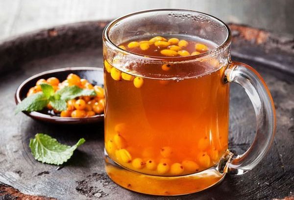 облепиховый сок в стакане