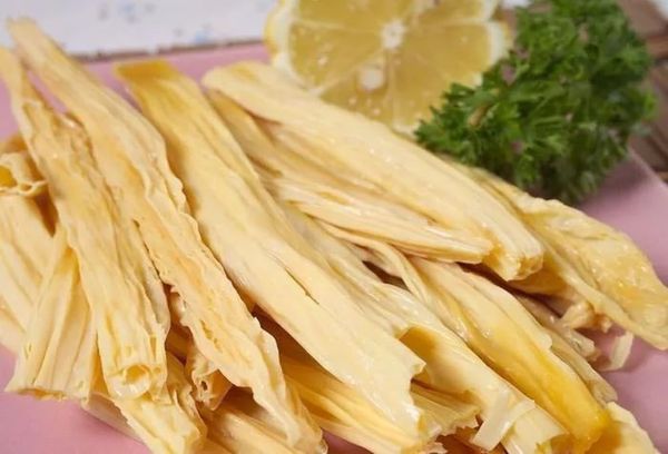 белая спаржа из сои