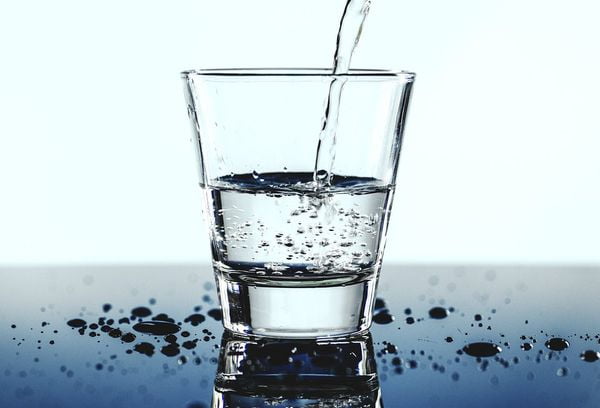 Стакан воды