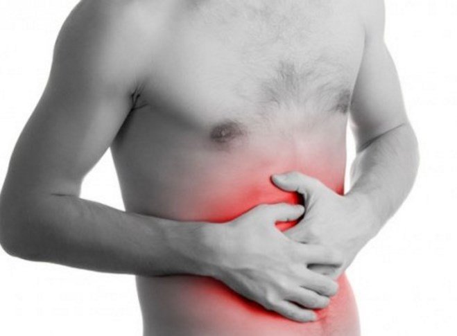 Болит живот