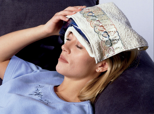 Компресс на лбу