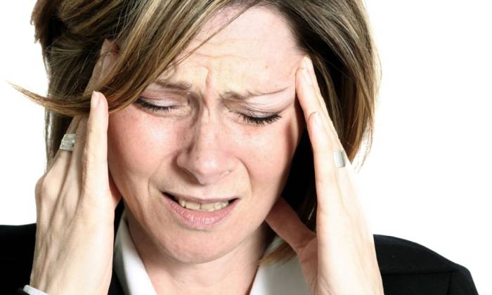 Болит голова