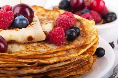 Блины с фруктами Блины с фруктами