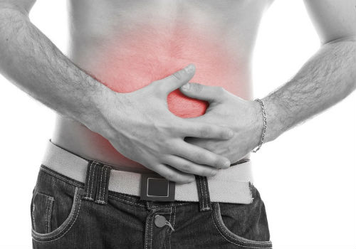 боль в животе