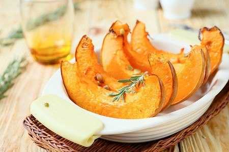 Тарелка с тыквой Тарелка с тыквой