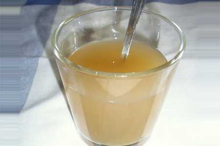 Стакан с отваром овса