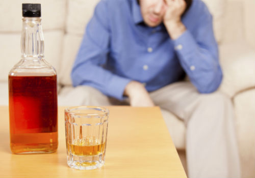 злоупотребление алкоголем