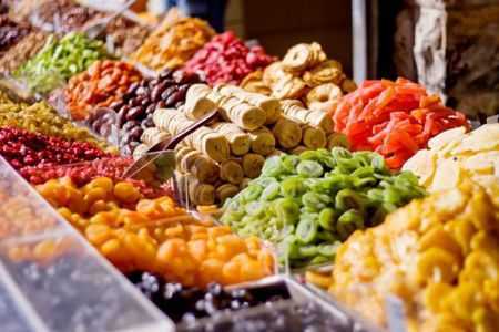 Сухофрукты на рынке