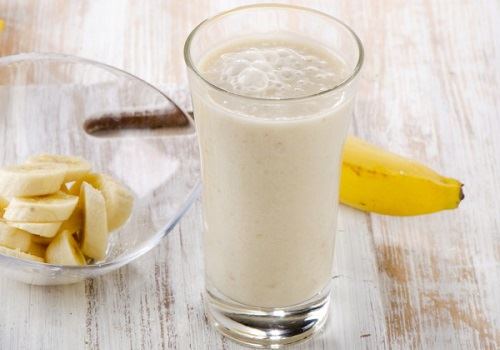 молочный коктейль с бананом