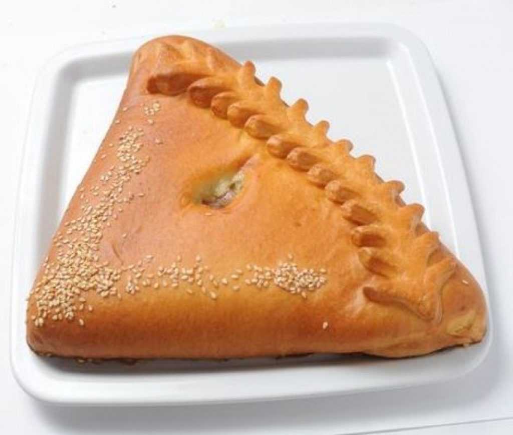 Бездрожжевой пирог с капустой и горохом