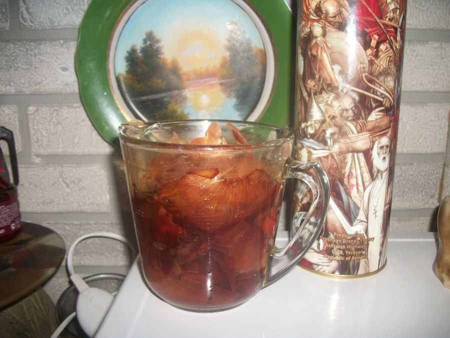 Чай с луковой шелухой