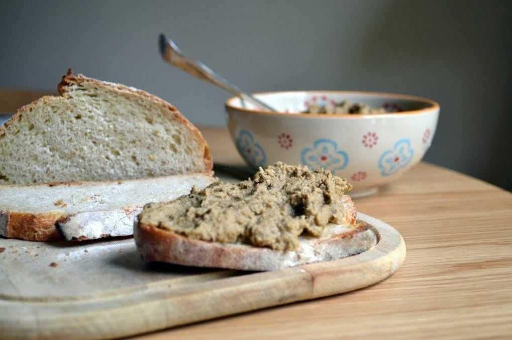 Чечевичный паштет с грецкими орехами