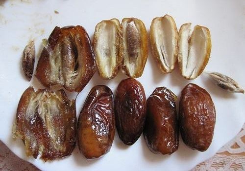 Очищенные финики