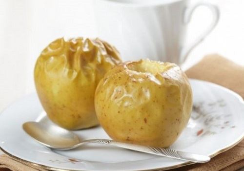 Печеные яблоки