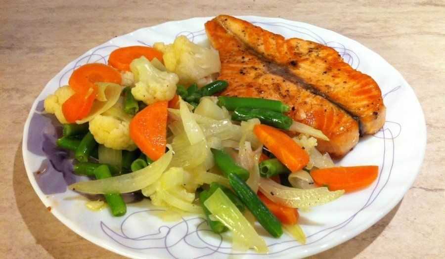 Рыба с овощами