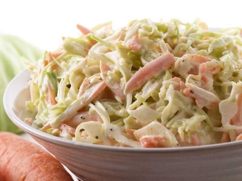 Салат с капустой и свининой