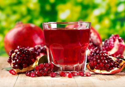 Стакан с гранатовым соком