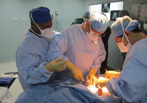 Врачи делают полную резекцию поджелудочной