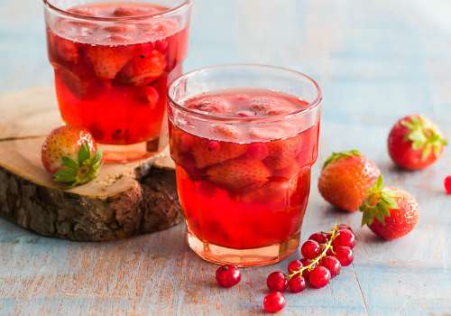 ягодный напиток