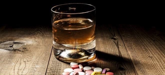 Можно ли принимать Карсил вместе с алкоголем?