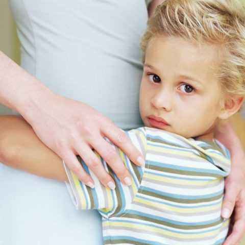 Больному малышу необходимо внимание Больному малышу необходимо внимание