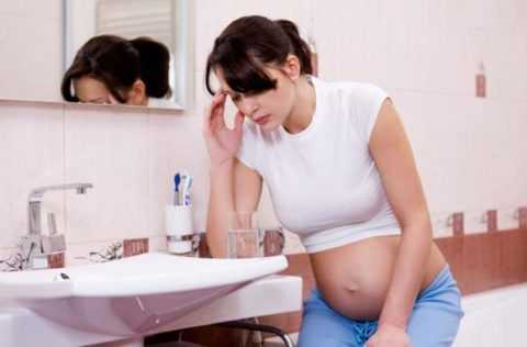 Частое мочеиспускание – это повод забить тревогу и провести анализ крови на содержание глюкозы.