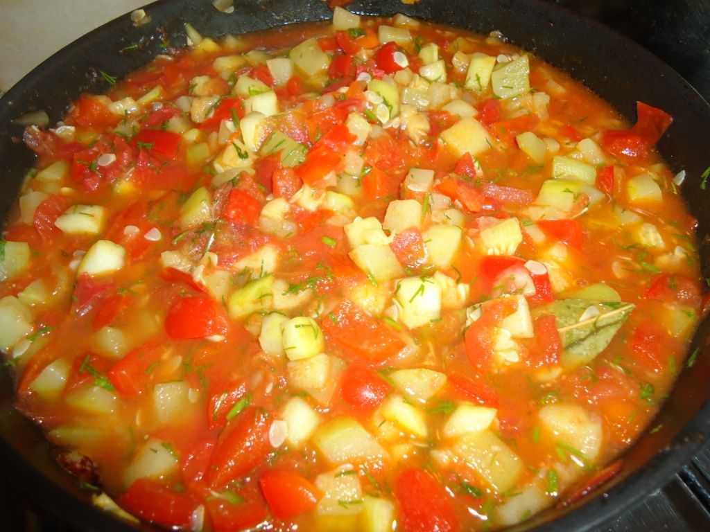 Тушение с томатами