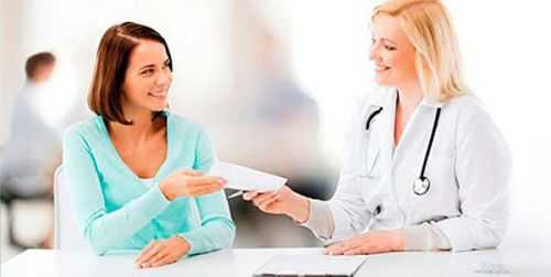 Пациентка на приеме у врача