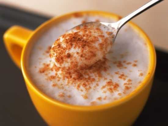 Кефир с корицей