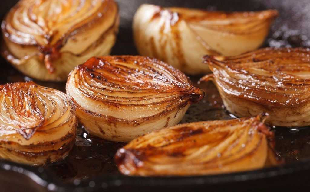 лук запеченный