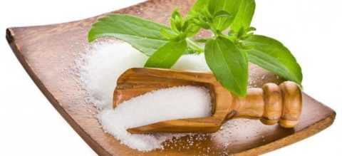 Натуральные или синтетические аналоги сахара.