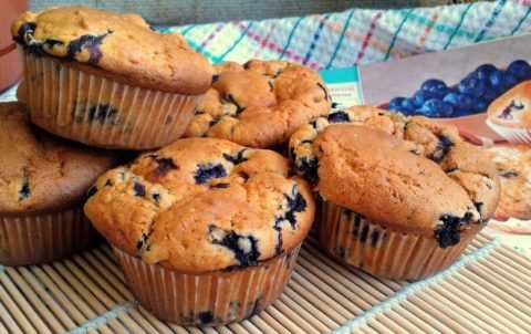 Одно из самых вкусных блюд при диабете – вкуснейшие черничные кексики. Одно из самых вкусных блюд при диабете – вкуснейшие черничные кексики.