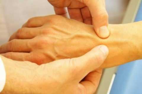 Особенности проведения лечебного массажа. Особенности проведения лечебного массажа.