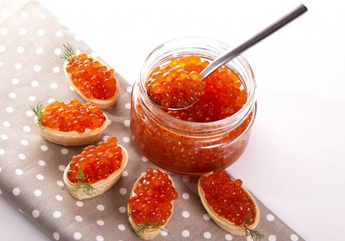 тарталетки с красной икрой