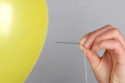 Преждевременный выход околоплодных вод на фоне урогенитальной инфекции.