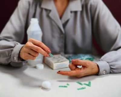 Кетоацидоз при сахарном диабете 1 и 2 типа: причины, симптомы, диагностика и лечение