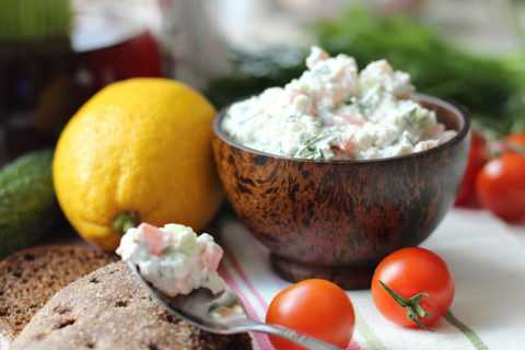 Творожная паста с креветками