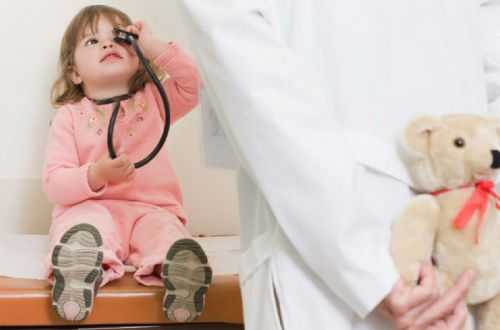 Врач и ребенок