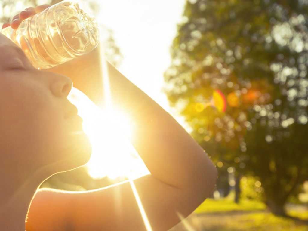 жаркая погода